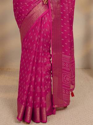 magenta ethnic woven design saree with unstitched blouse piece 5