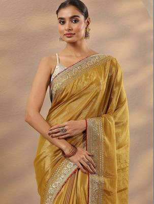 mustard embellished saree with unstitched blouse piece 5