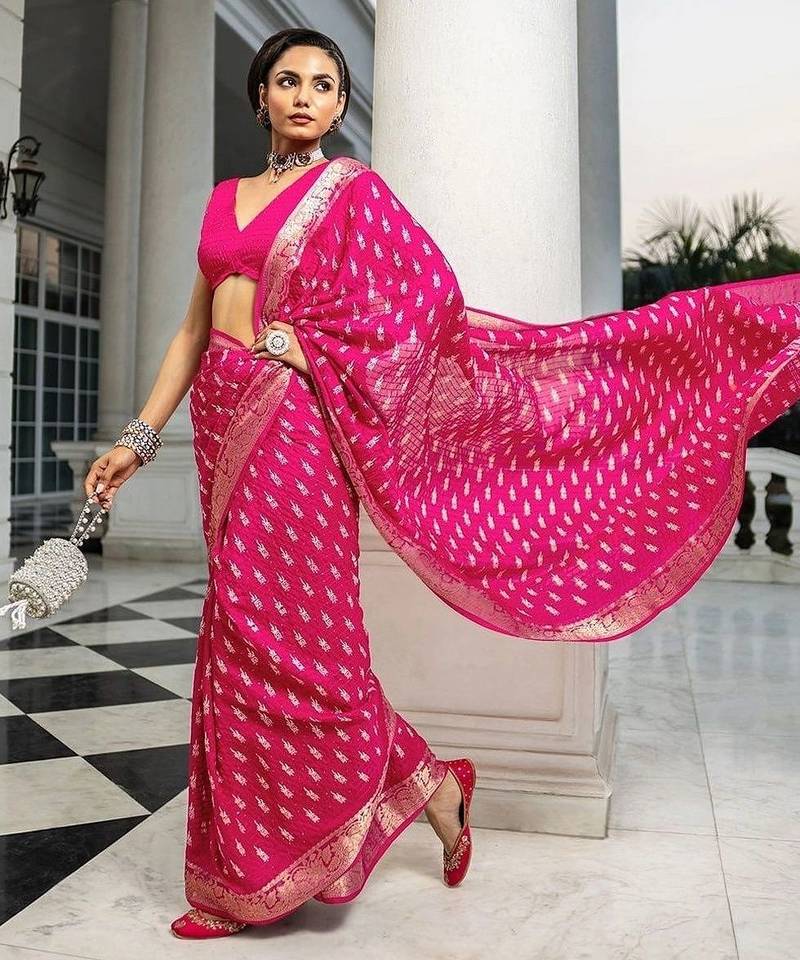pink printed saree with unstitched blouse piece