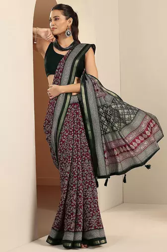 Pink maroon printed saree with unstitched blouse piece