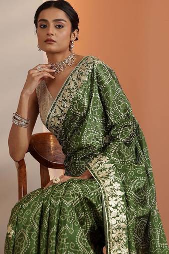 green bandhani printed chinon saree with unstitched blouse piece