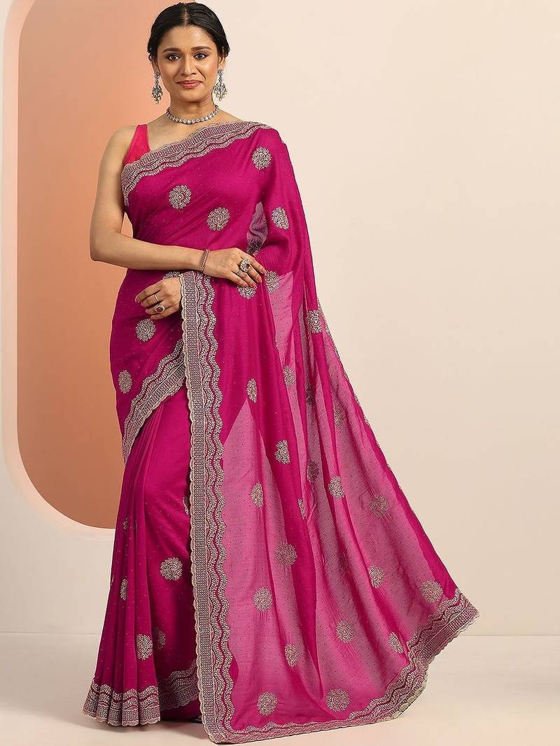 embellished saree with unstitched blouse piece