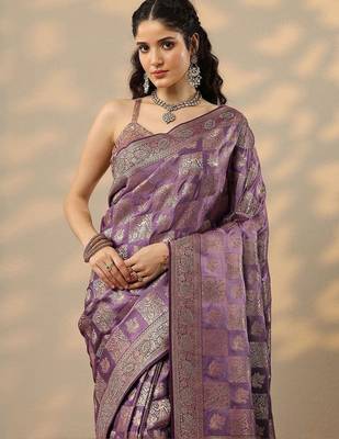 purple woven design banarasi silk blend saree with unstitched blouse piece 5