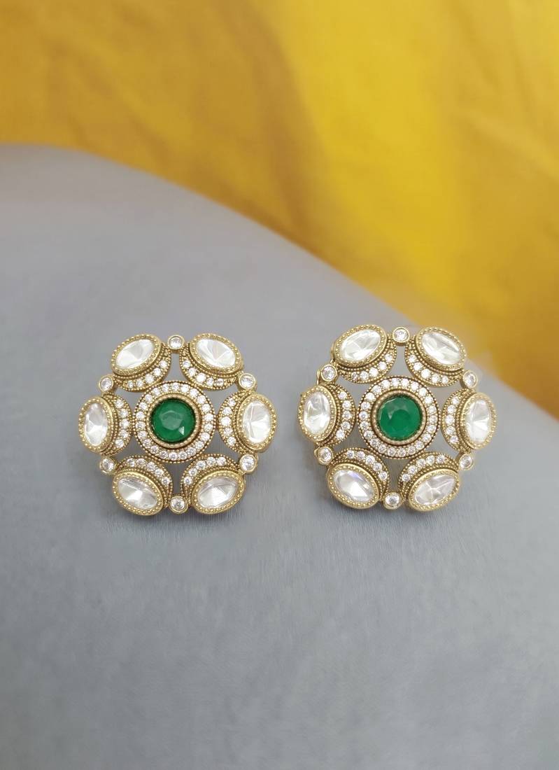 Smooth round shape green kundan mehandi gold plated stud earring for women and girls