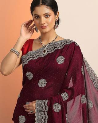 maroon embellished saree with unstitched blouse piece 3