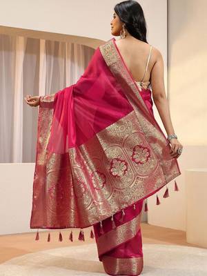 silk blend tassel saree 3
