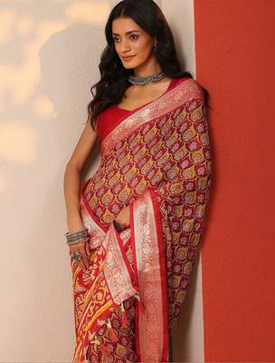 Red red printed banarasi georgette saree with unstitched blouse piece 2