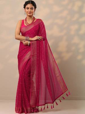 pink printed chiffon saree with unstitched blouse piece 1