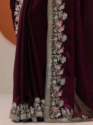 maroon embroidered organza saree with unstitched blouse piece 4