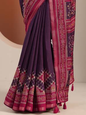 purple solid cotton blend saree with unstitched blouse piece 3