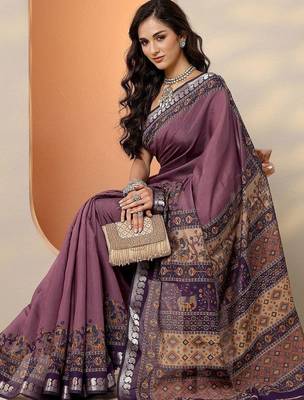 purple printed saree with unstitched blouse piece 5