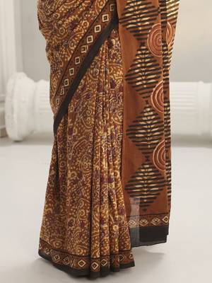 brown bagru print cotton saree 4