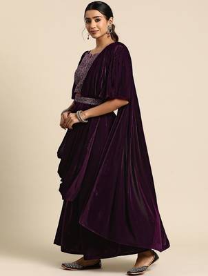 burgundy embellished embroidered velvet palazzo saree with belt 2