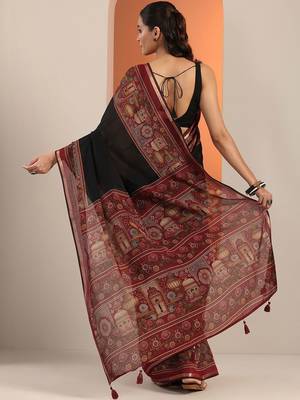black solid cotton blend saree with unstitched blouse piece 5