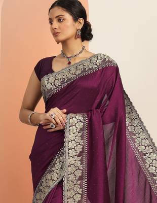 burgundy embellished saree with unstitched blouse piece 5