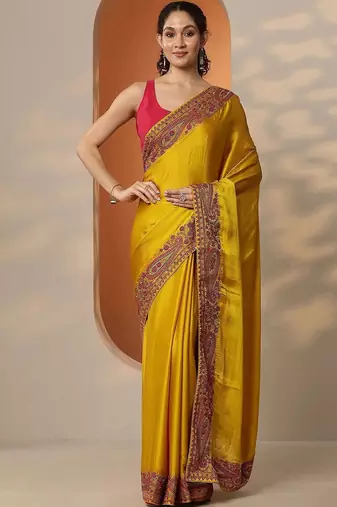 yellow solid chiffon saree with unstitched blouse piece