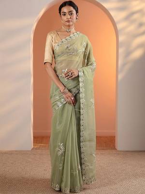 green embellished jimmy choo organza saree with unstitched blouse piece 4