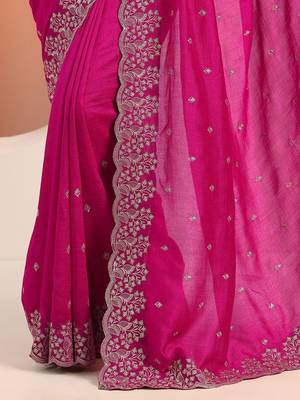 embroidered saree with unstitched blouse piece 4