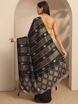 black woven design banarsi saree with unstitched blouse piece 4