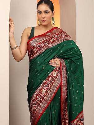 green ethnic motifs woven design saree with unstitched blouse piece 2