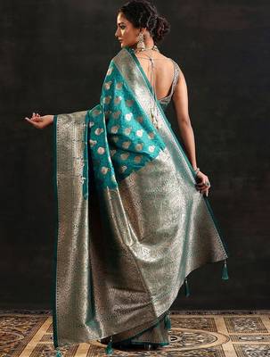 teal woven design saree with unstitched blouse piece 3