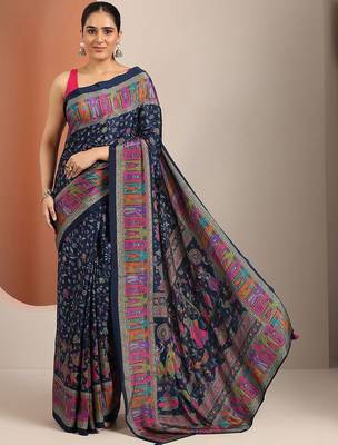 navy blue tribal printed saree with unstitched blouse piece 4