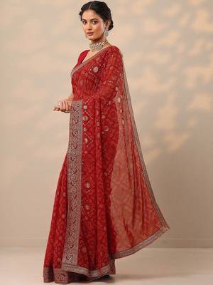 red bandhani printed georgette saree with unstitched blouse piece 2