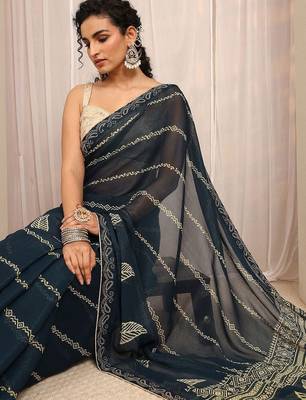 navy blue printed saree with unstitched blouse piece 3