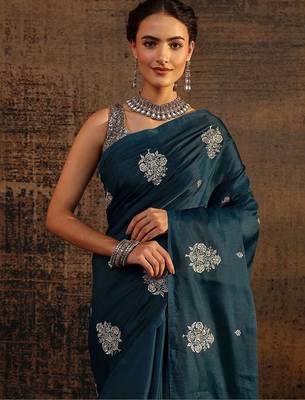 teal floral embroidered saree with unstitched blouse piece 2