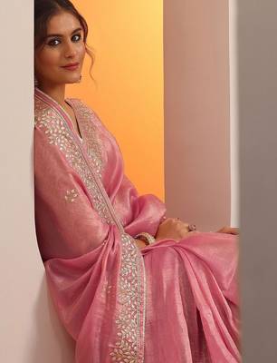 pink embroidered organza saree with unstitched blouse piece 5