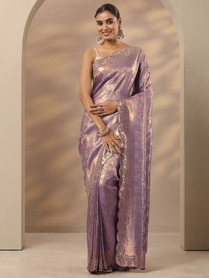 lavender woven design saree with unstitched blouse piece 4
