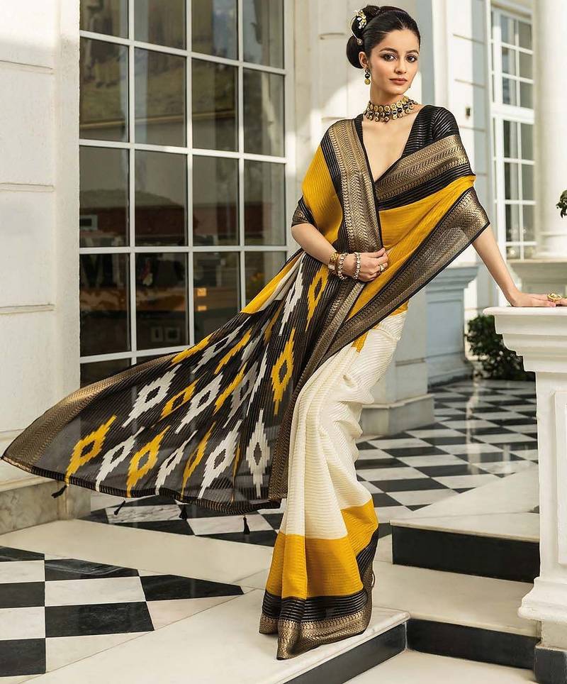 off white solid saree with unstitched blouse piece