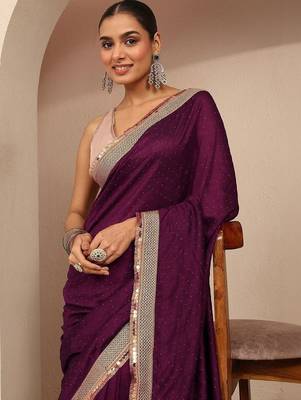 purple embellished saree with unstitched blouse piece 4