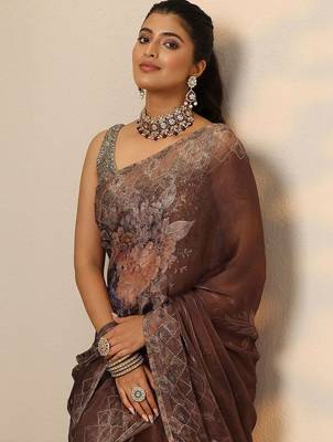 brown printed organza saree with unstitched blouse piece 2