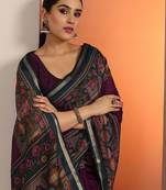 burgundy solid saree with unstitched blouse piece