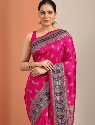 pink printed saree with unstitched blouse piece 5