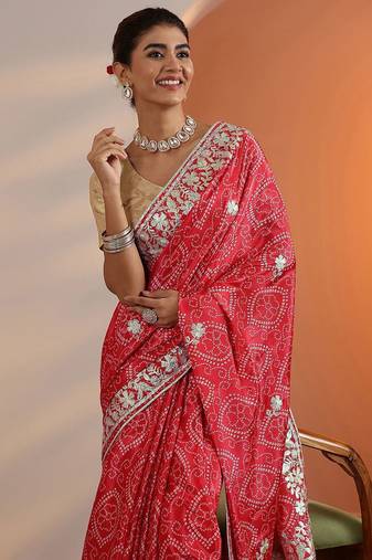 red bandhani printed chinon saree with unstitched blouse piece