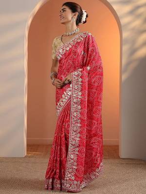 red bandhani printed chinon saree with unstitched blouse piece 3
