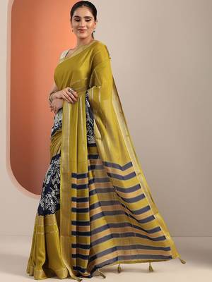 olive printed crepe saree with unstitched blouse piece 3