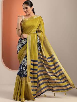 olive printed crepe saree with unstitched blouse piece 5