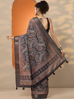 charcoal printed saree with unstitched blouse piece 4