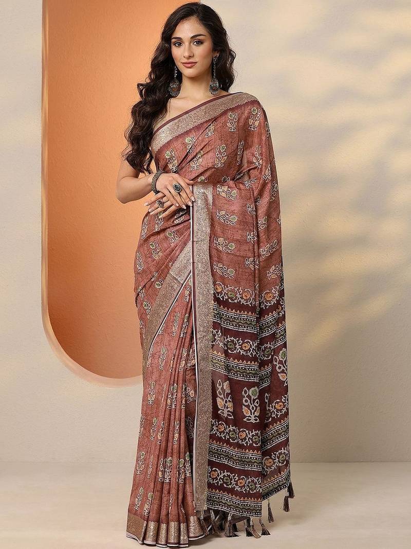 maroon printed saree with unstitched blouse piece