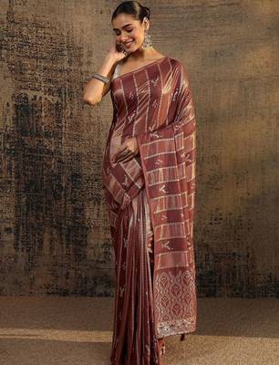 maroon woven design saree with unstitched blouse piece 1