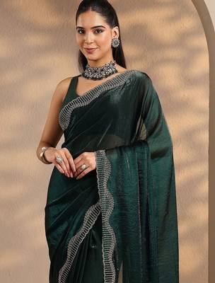 green solid saree with unstitched blouse piece 2
