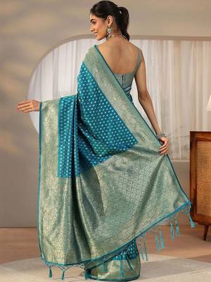 teal banarasi silk blend saree 3