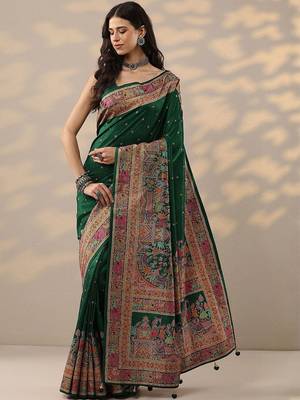 green printed saree with unstitched blouse piece 2