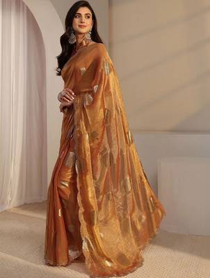 gold woven design zari tissue saree 3