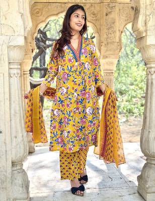 Women's Cotton Floral Printed Anarkali Kurta Palazzo Set with Dupatta  6