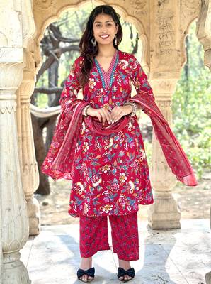 Women's Cotton Floral Printed Anarkali Kurta Palazzo Set with Dupatta  6