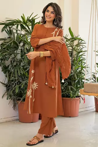 Women's Gorgeous Printed Work Rayon Slub Fabric Flared Kurta Pant and Dupatta Set